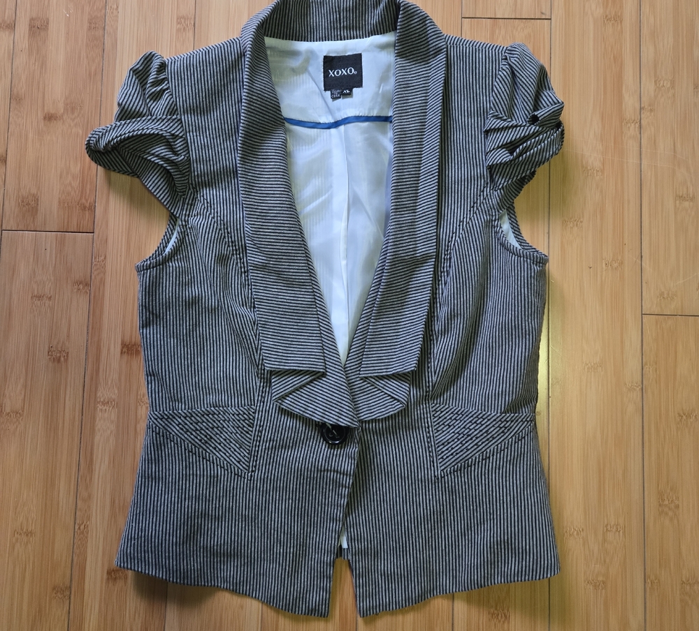 XOXO Women's Black and White Pinstripe Blazer